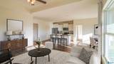 204 Expressman Lane - Photo 2