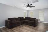 118 Carriage Drive - Photo 7