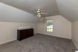 975 Avalon Lane - Photo 36