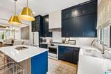 1199 Windsor Square - Photo 22