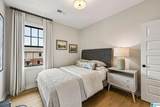 1199 Windsor Square - Photo 26