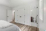 827 8TH CIRCLE - Photo 21