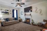 1864 Walnut Street - Photo 36