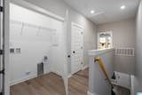 1105 Windsor Square - Photo 13