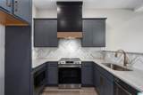 1105 Windsor Square - Photo 22