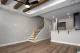 1105 Windsor Square - Photo 7