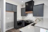 1105 Windsor Square - Photo 8