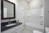 1105 Windsor Square - Photo 9
