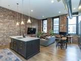 2015 1ST AVENUE - Photo 1