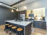 2015 1ST AVENUE - Photo 3
