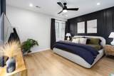 1114 Windsor Square - Photo 18