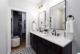 1114 Windsor Square - Photo 22