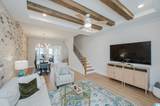 1211 Windsor Square - Photo 7