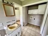 215 Davis Avenue - Photo 21