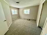 215 Davis Avenue - Photo 25