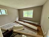 215 Davis Avenue - Photo 8