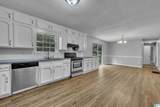 607 Green Boulevard - Photo 11