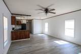 400 Curtis Avenue - Photo 5