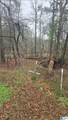 511 Lakeview Circle - Photo 3