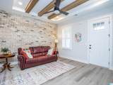 1040 Windsor Drive - Photo 7
