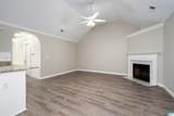 185 Hayesbury Court - Photo 7