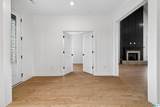 112 Calvert Circle - Photo 8