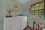 324 Thompson Drive - Photo 14