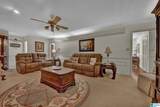 324 Thompson Drive - Photo 5