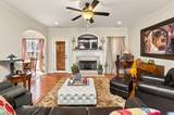160 Oak Leaf Court - Photo 11
