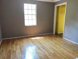 1005 Barclay Drive - Photo 10