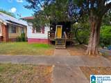 526 Oak Place - Photo 1