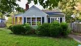 924 College Street - Photo 1