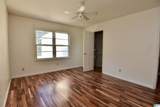 924 College Street - Photo 16