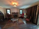 26 Robbins Street - Photo 6