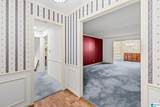 818 Sherman Oaks Drive - Photo 2