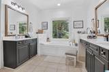 30 Bellerive Circle - Photo 28