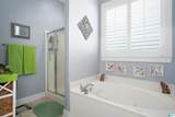 6427 Clubview Circle - Photo 20