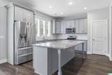 140 Stonewood Trail - Photo 21