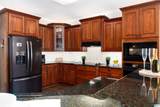1005 Woodlands Cove - Photo 16