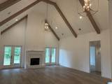 1147 Oak Boulevard - Photo 4