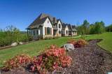 2080 Lindsay Lane - Photo 2