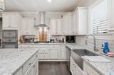 2752 Montauk Road - Photo 5