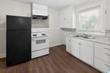 425 Calloway Street - Photo 15