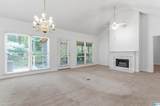 2250 Ascot Lane - Photo 2