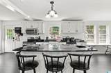 568 Main Street - Photo 2