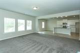 112 Valley Circle - Photo 3
