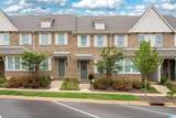 1104 Windsor Square - Photo 1