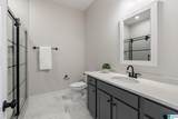 1100 Windsor Square - Photo 15