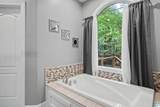 4104 Ashington Drive - Photo 21