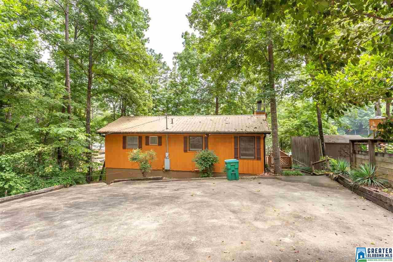 805 Lakeshore Dr - Photo 1